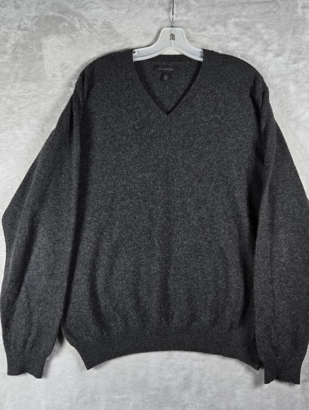 John W. Nordstrom Cashmere Sweater Mens Size Large V-Neck Heather Dark Gray